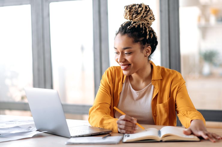 Top Financial Tips for College Students thumbnail